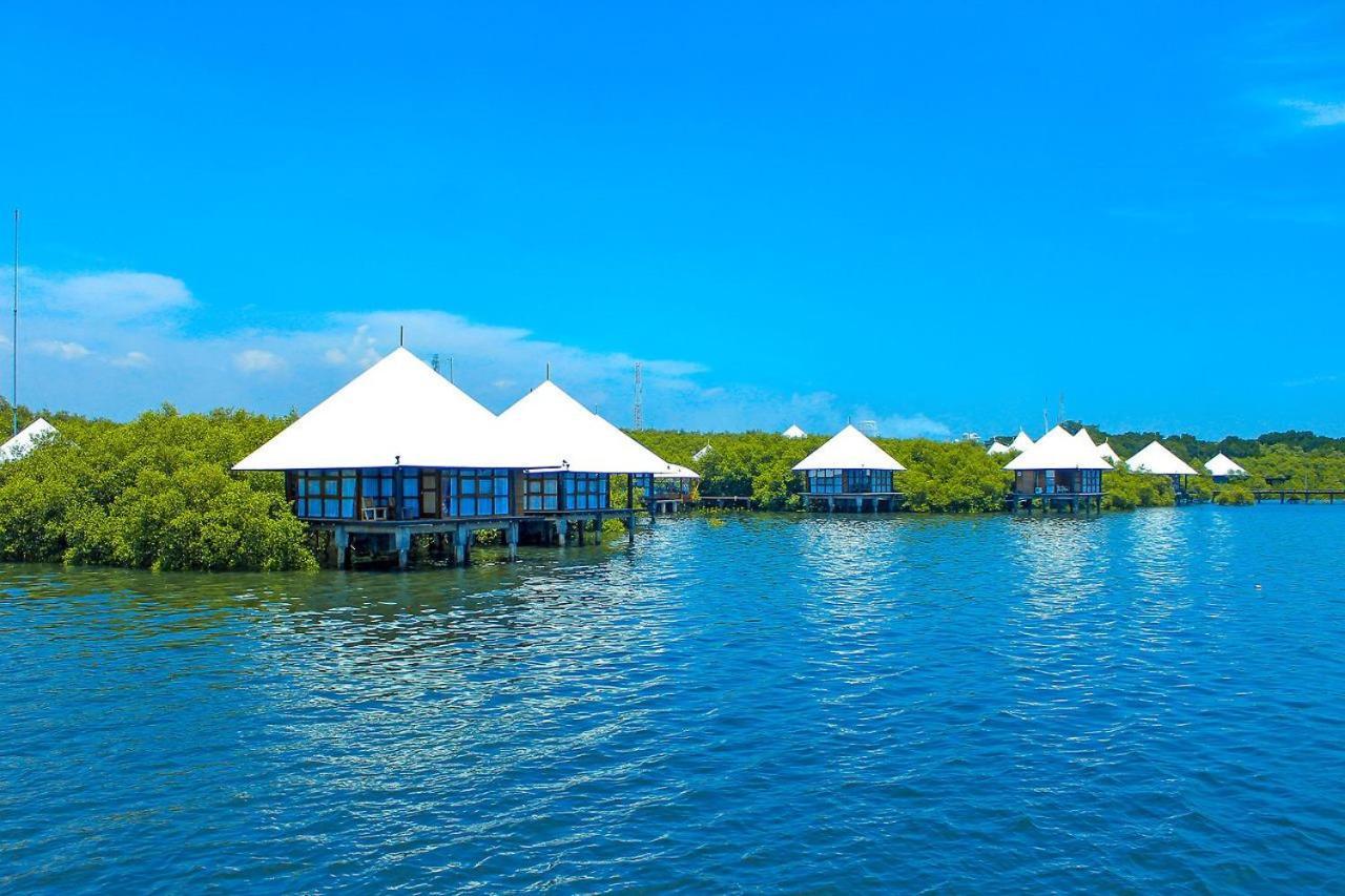 BeeJay Bakau Resort Probolinggo Exterior foto