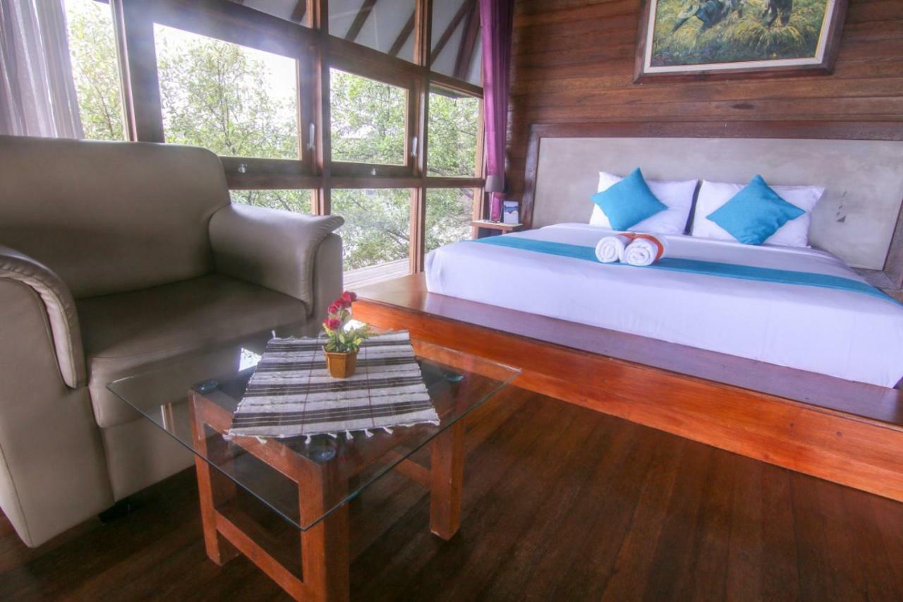 BeeJay Bakau Resort Probolinggo Exterior foto