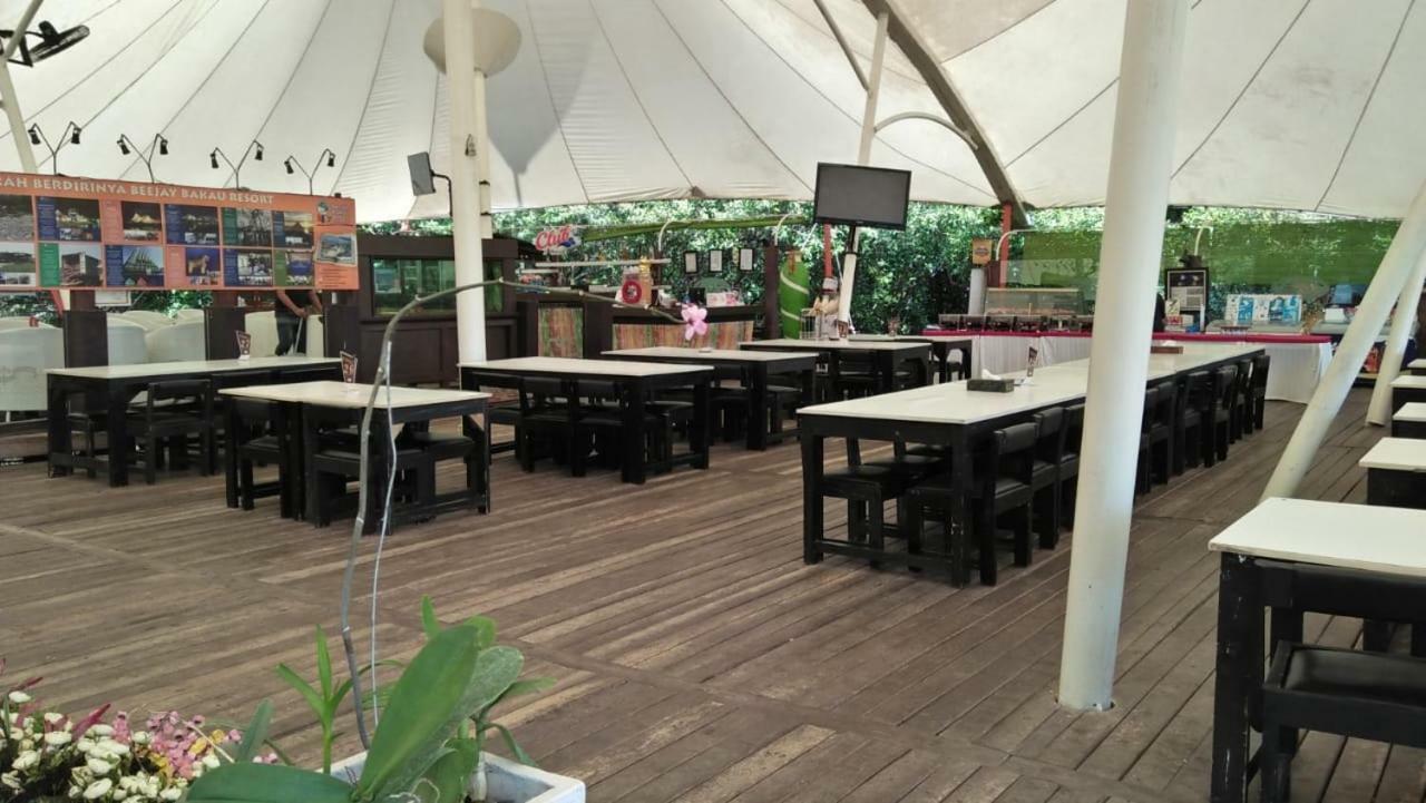 BeeJay Bakau Resort Probolinggo Exterior foto